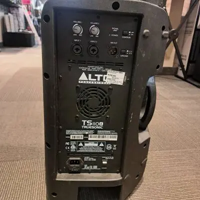 ALTO TS110A POWERED SPEAKER 2